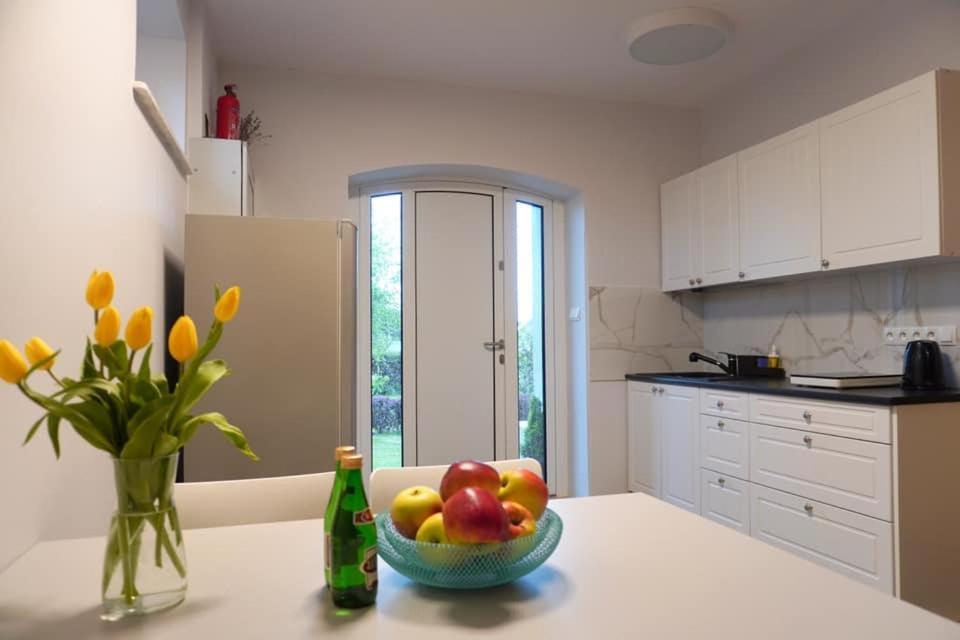Pod Jablonia Apartment Устроне Морске Екстериор снимка